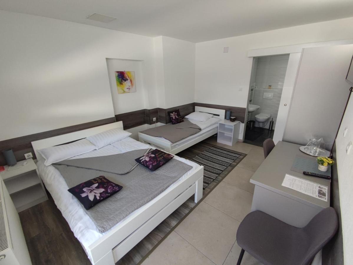 Relax Mm Banja Luka Hotell Eksteriør bilde